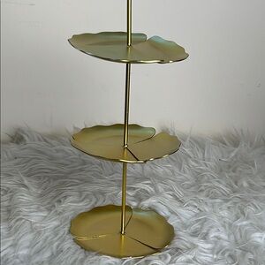 Gold Three-Tiered jewelry Stand